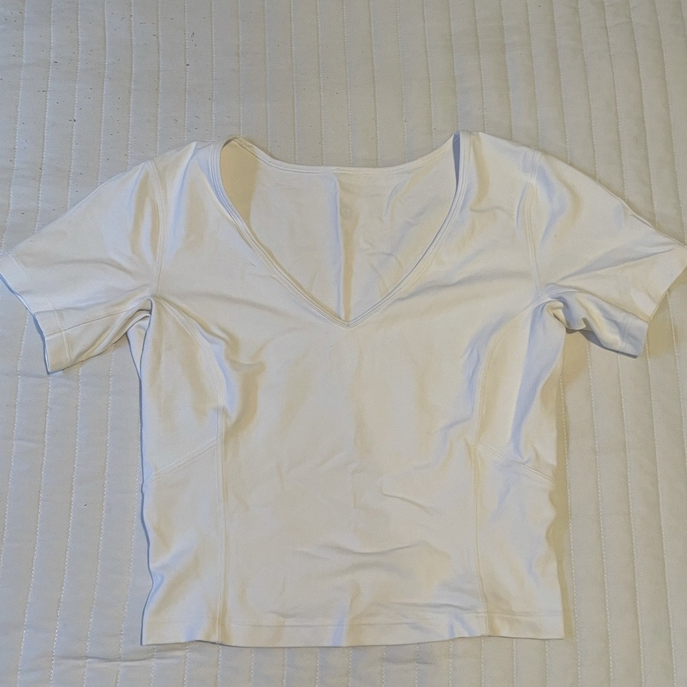lululemon Nulu Cropped Slim Short Sleeve